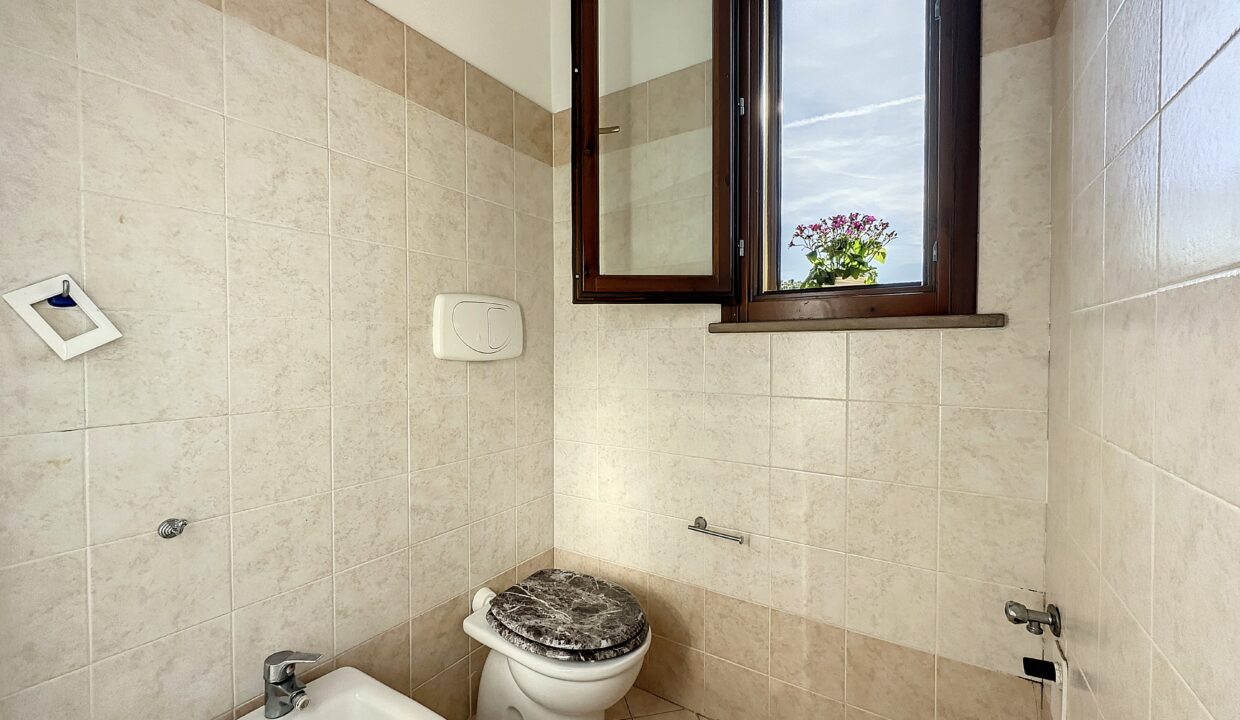 finestra-bagno-principale