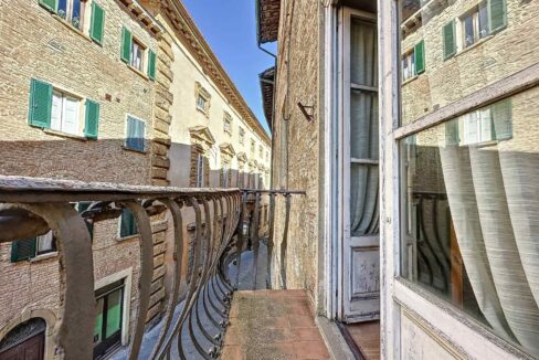 volterra-terrazzino-sul-borgo1