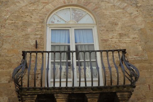 volterra-terrazzino-esterno
